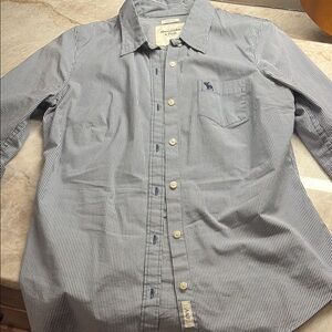 Striped Blue women’s button up Abercrombie & Fitch shirt